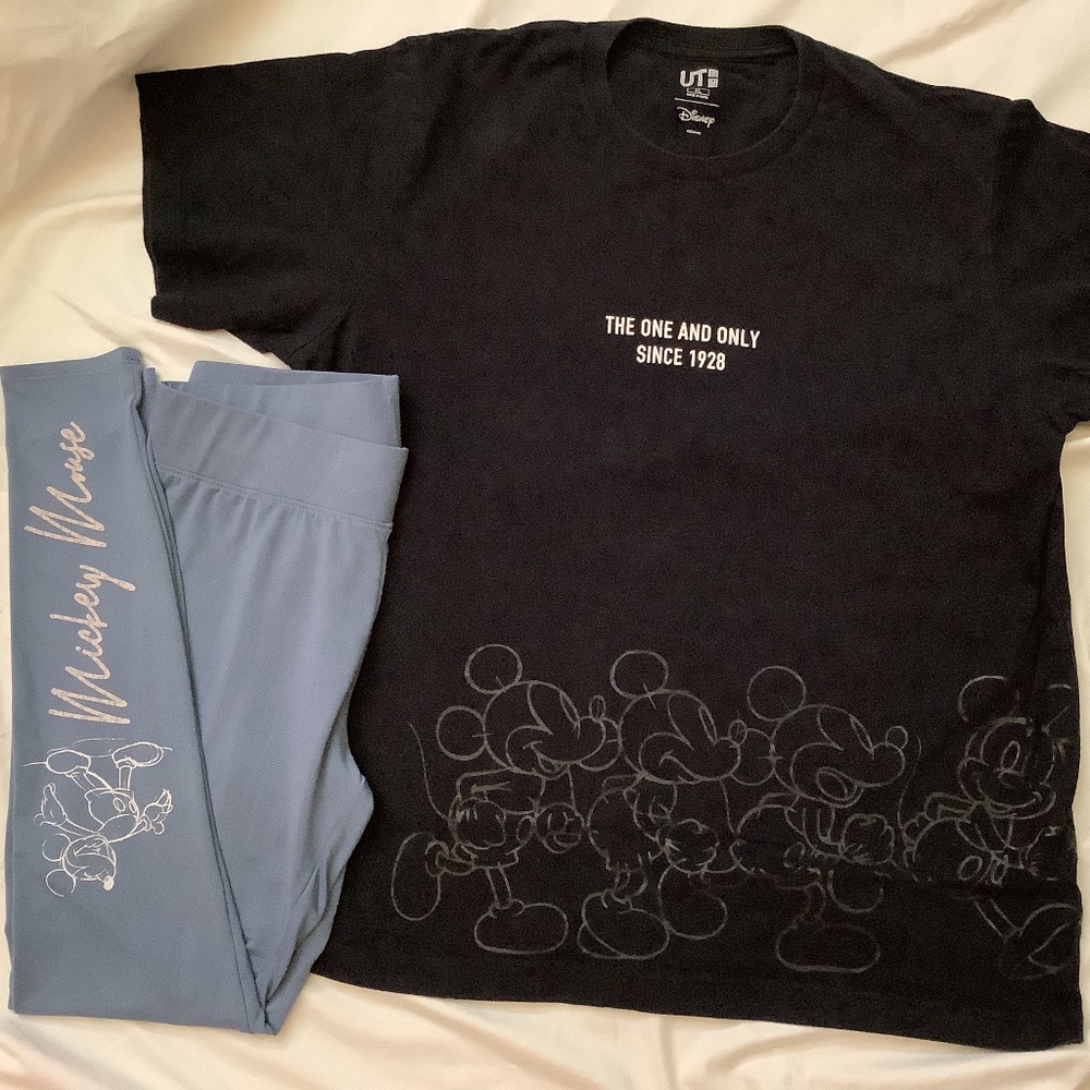 EUC Bundle of Mickey Mouse tshirt and leggings‎